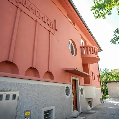 Martys Place With Private Parking * Ljubljana